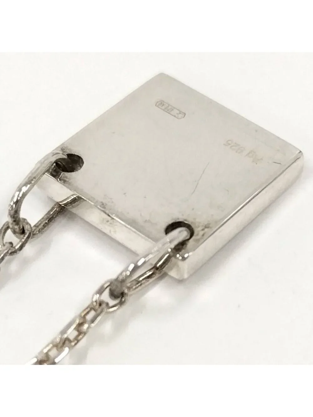 Gucci Square Plate Silver Necklace